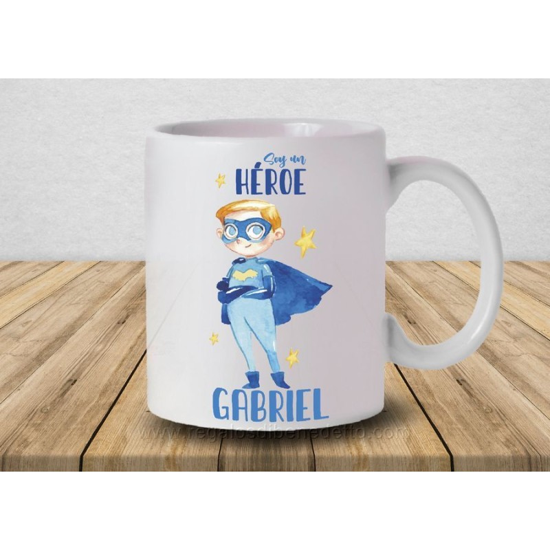 Taza niño super héroe con nombre personalizado