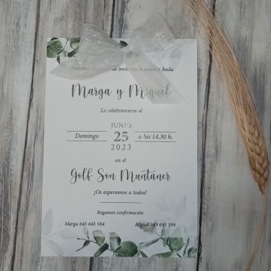 Invitación de boda hojas verdes con lazo