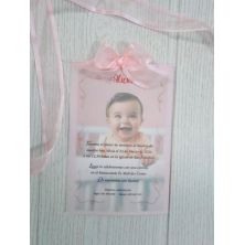 Invitación con foto bebé con fondo rosa